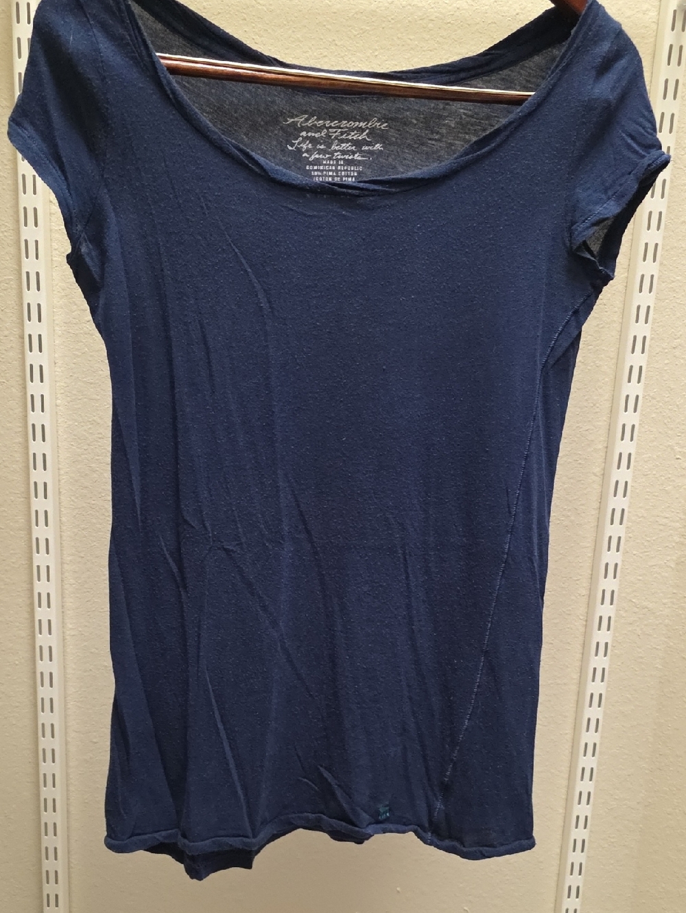Vintage Abercrombie & Fitch Deep Navy Scoop Neck Short Sleeve Tee